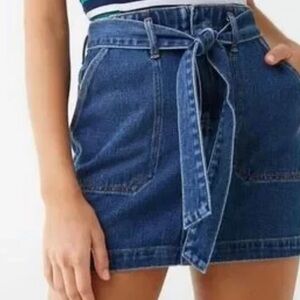 🌻LIKE NEW • Billabong • Denim Skirt •